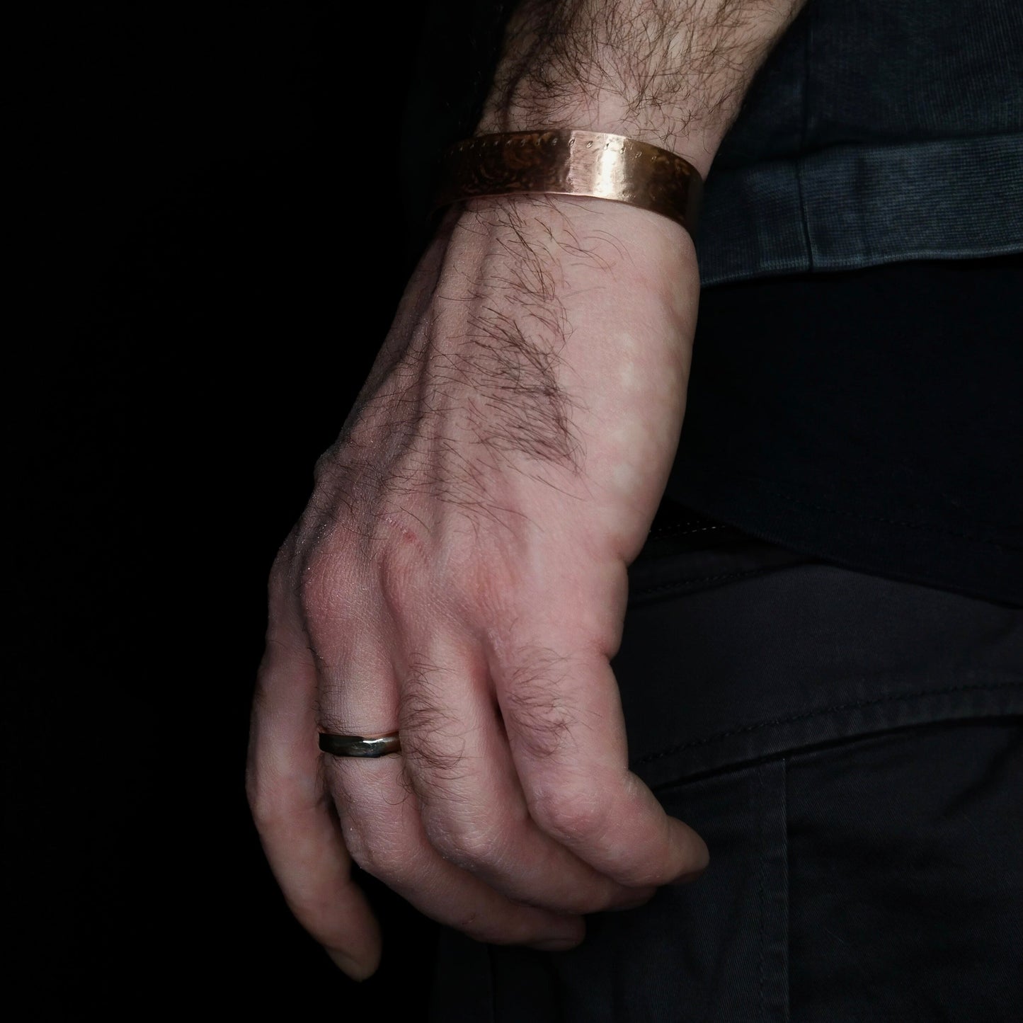 Faint Signs Bracelete