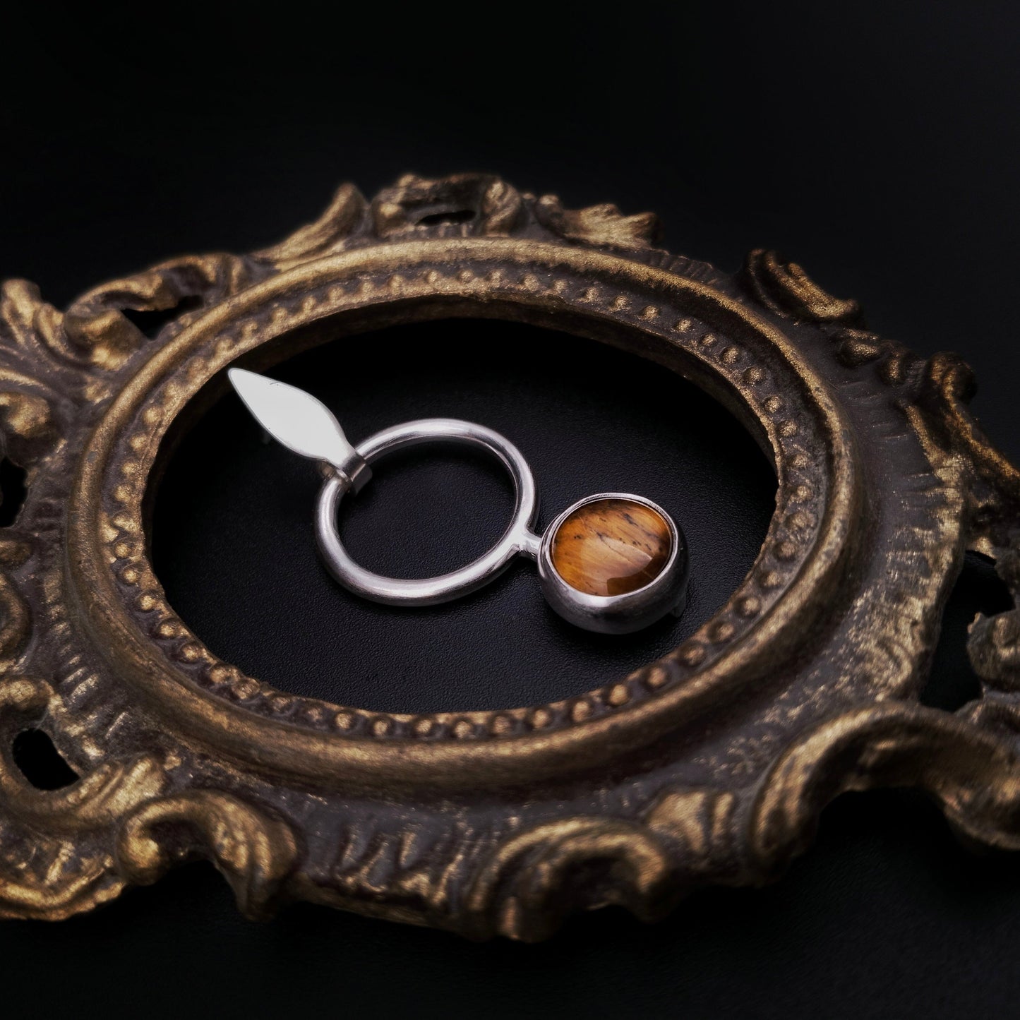 Mars Earrings