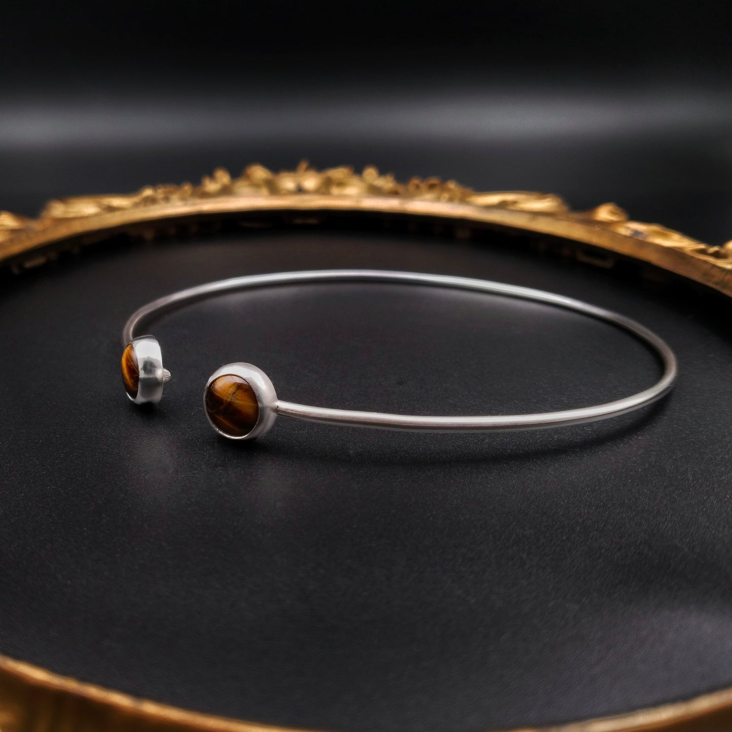 Mars Choker