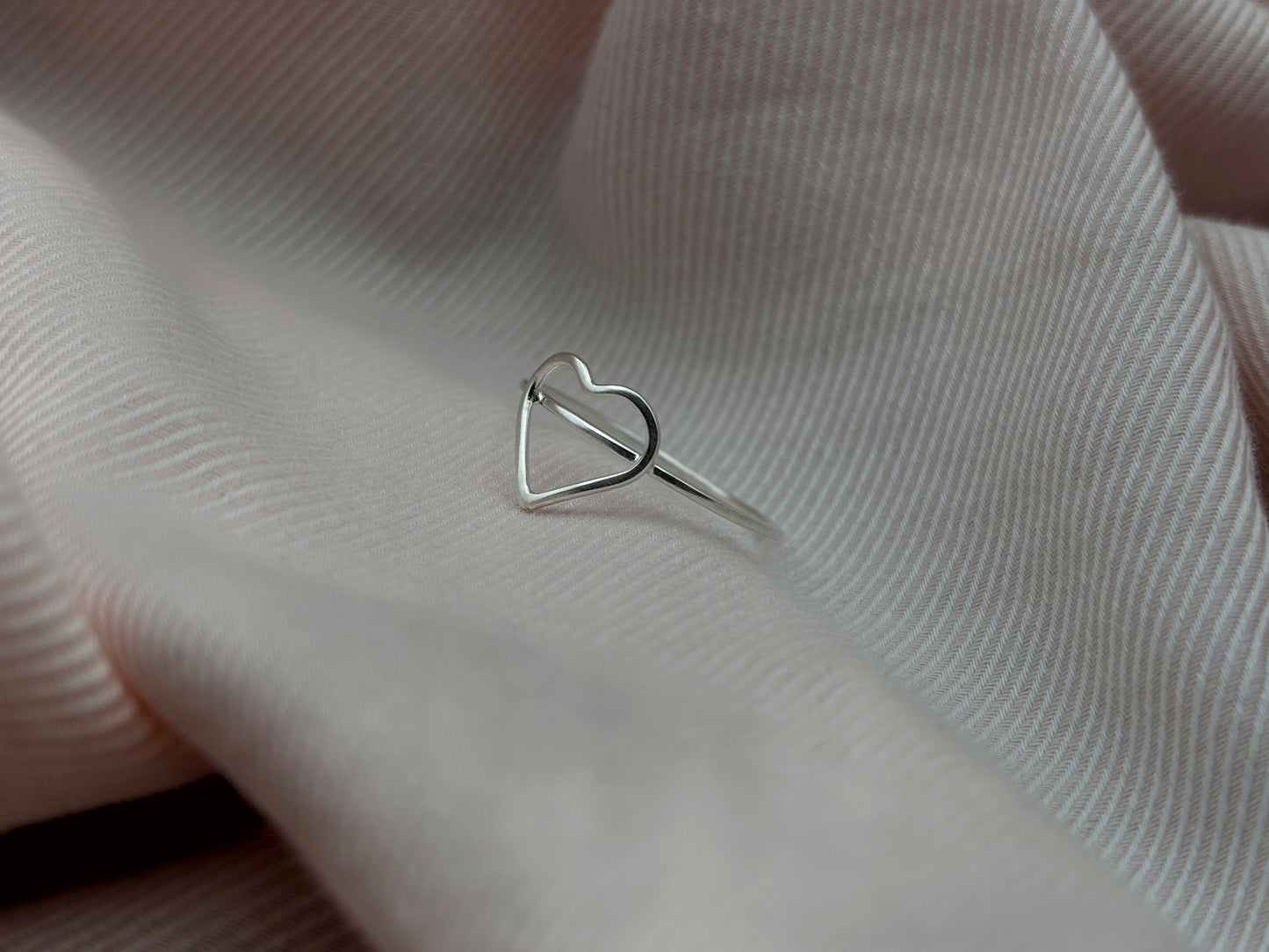 Eros Ring