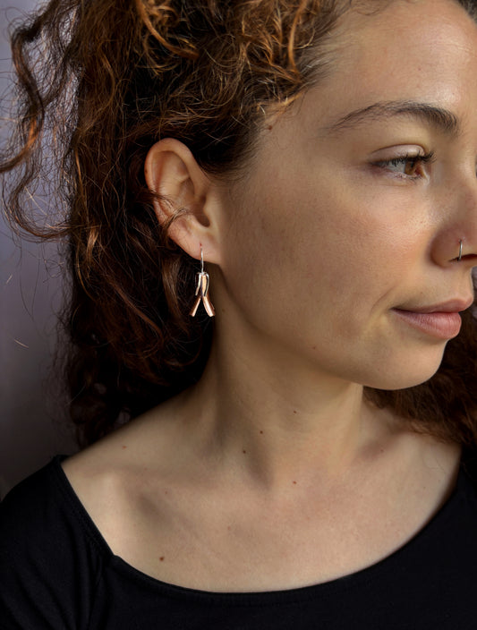 Κρίνος Σκουλαρίκια