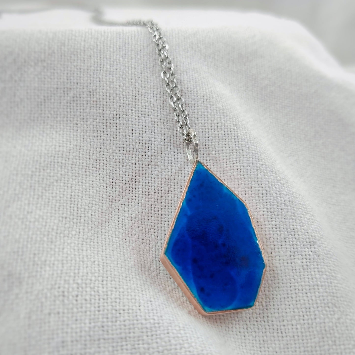 Space Drop Blue Neckless
