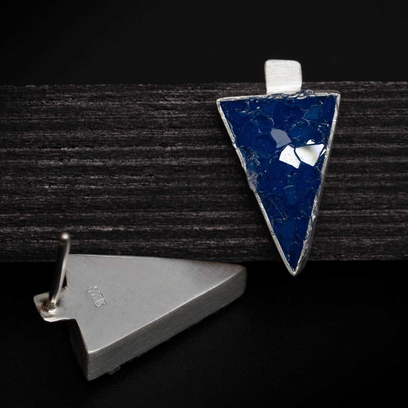 dark_blue