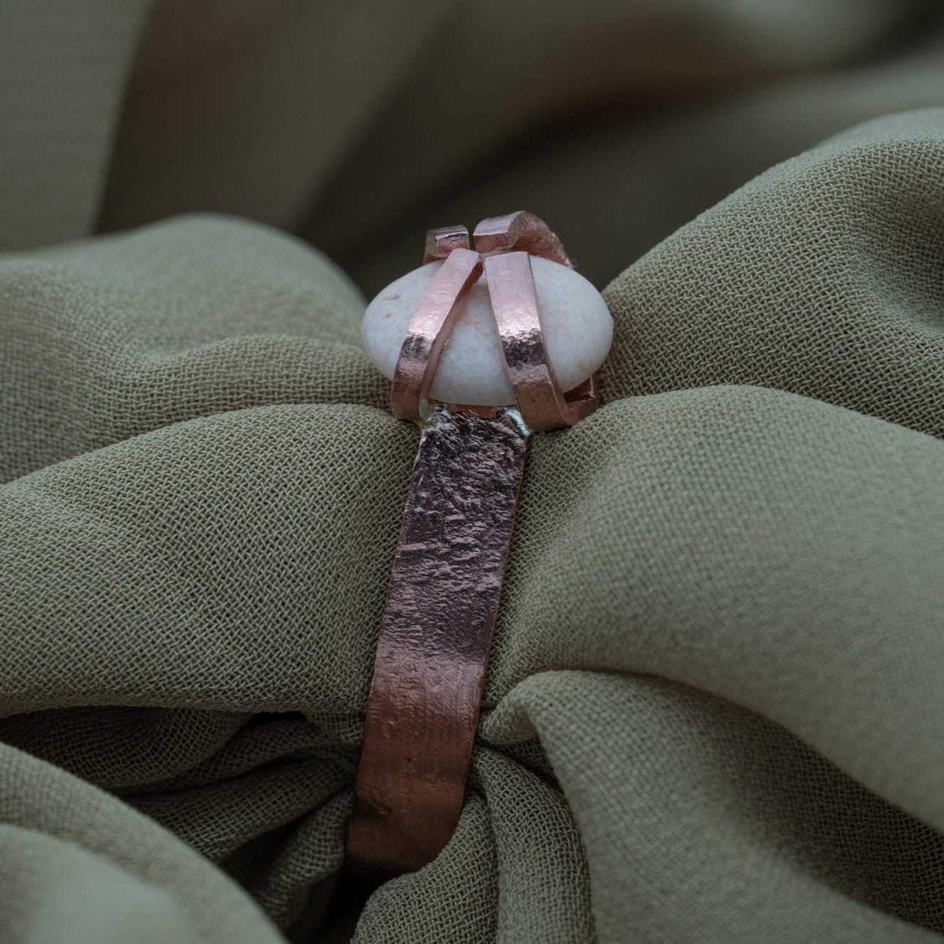 The Pebble ring