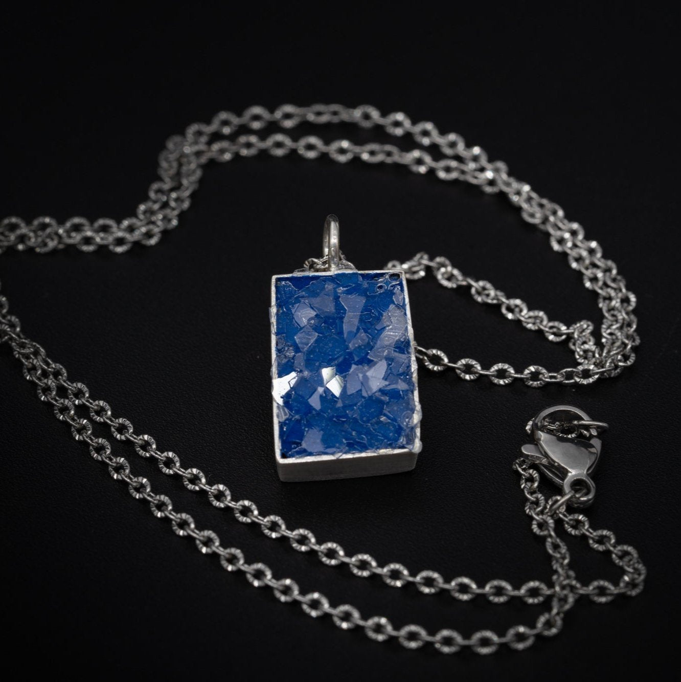 dark_blue